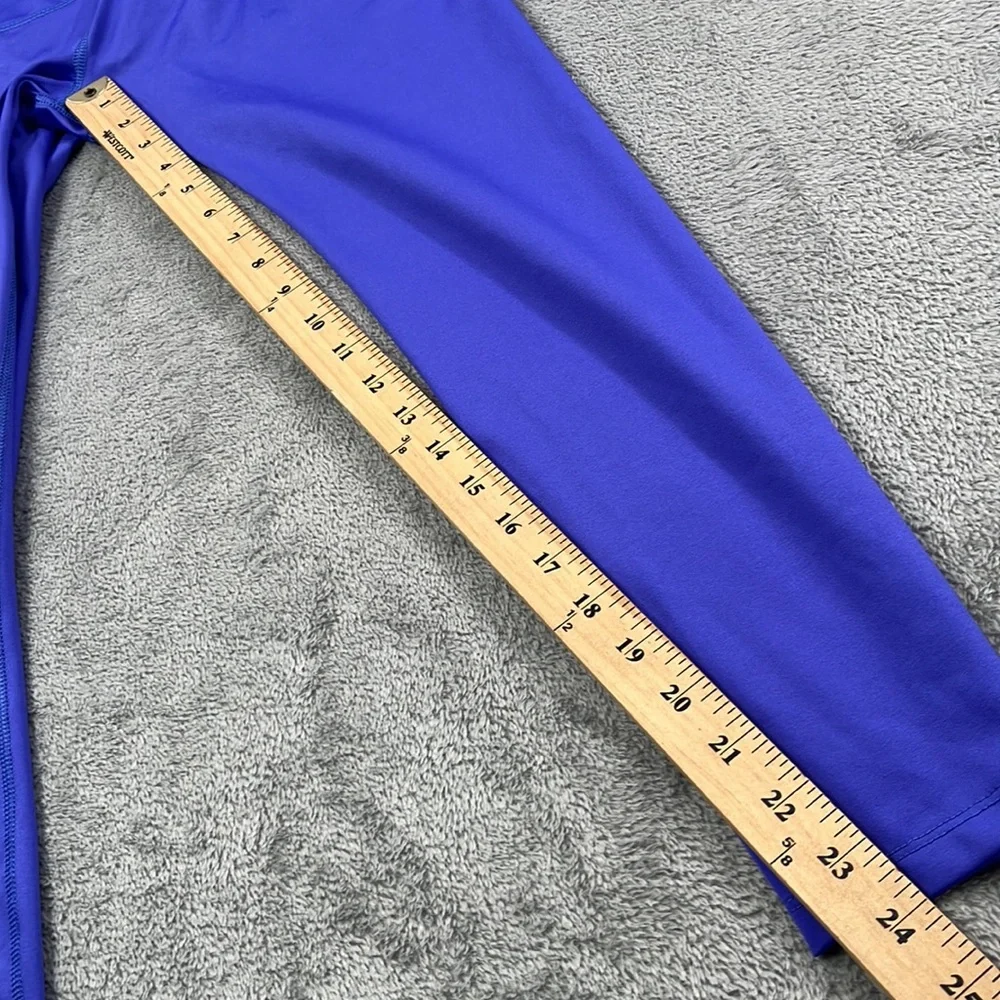 Empowered Lotus Purple S Athletic Cropped‎ Leggings